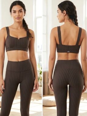 Alo Yoga Jacquard pinstripe sports bra